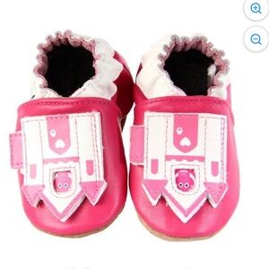 Robeez Soft Soles Peek A Roo Castle Slip On (Infant/Toddler),Hot Pink, 12-18m